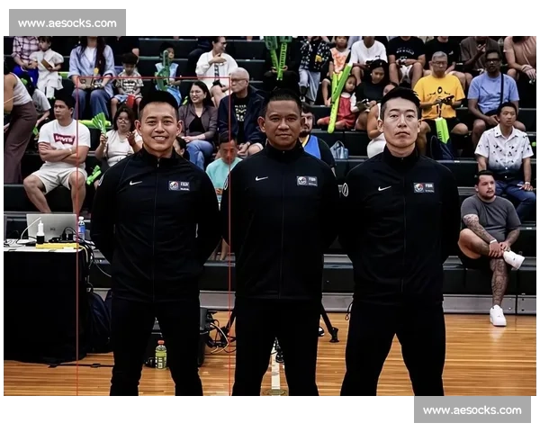 主场优势助力球队精彩取胜球迷欢呼庆祝胜利时刻